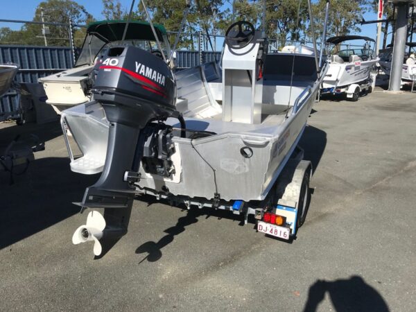 USED 2012 QUINTREX BUSTA CENTRE CONSOLE WITH YAMAHA 40HP OUTBOARD FOR SALE - Image 2