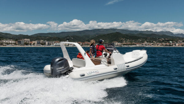 2022 Yamaha F200 – 25″ Shaft - Image 4