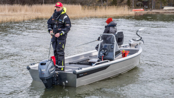 Yamaha 30HP – 20″ Shaft, 2022 Model - Image 4