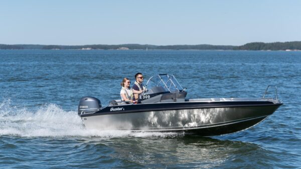 Yamaha 50HP – 20″ Shaft, 2022 Model - Image 3